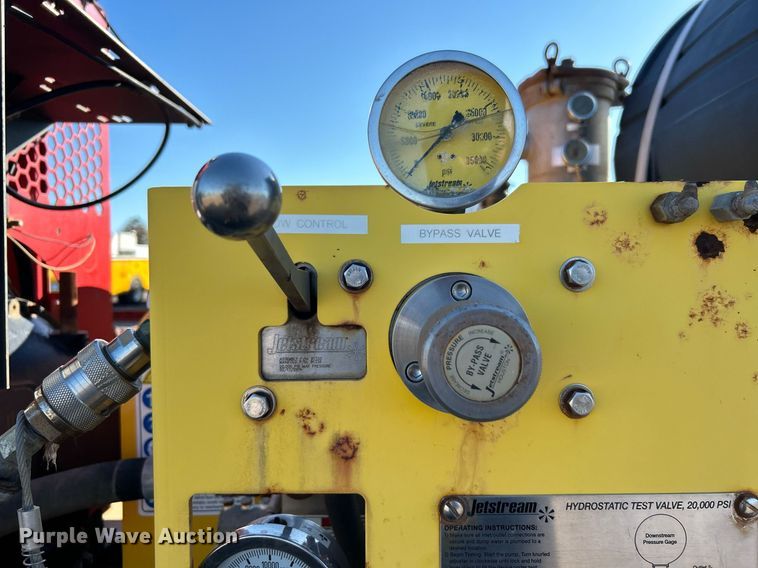 image for item KH9592 2014 Jetstream hydrostatic testing unit