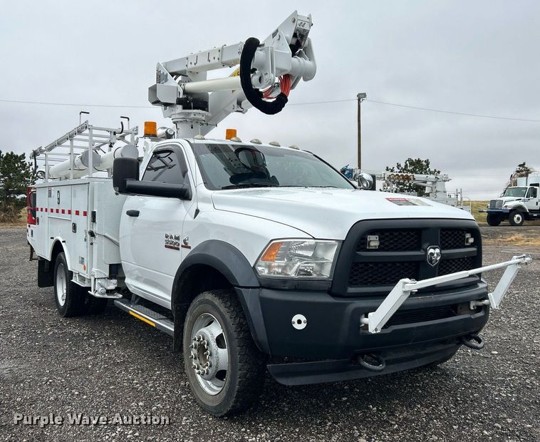 image for item KH9682 2014 Dodge Ram 5500HD bucket truck
