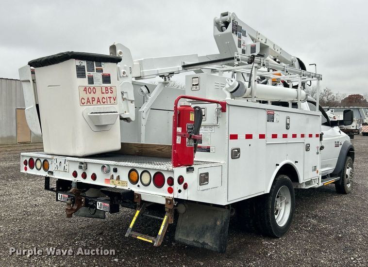 image for item KH9682 2014 Dodge Ram 5500HD bucket truck