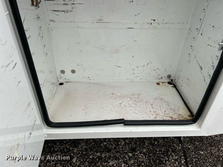 image for item KH9682 2014 Dodge Ram 5500HD bucket truck