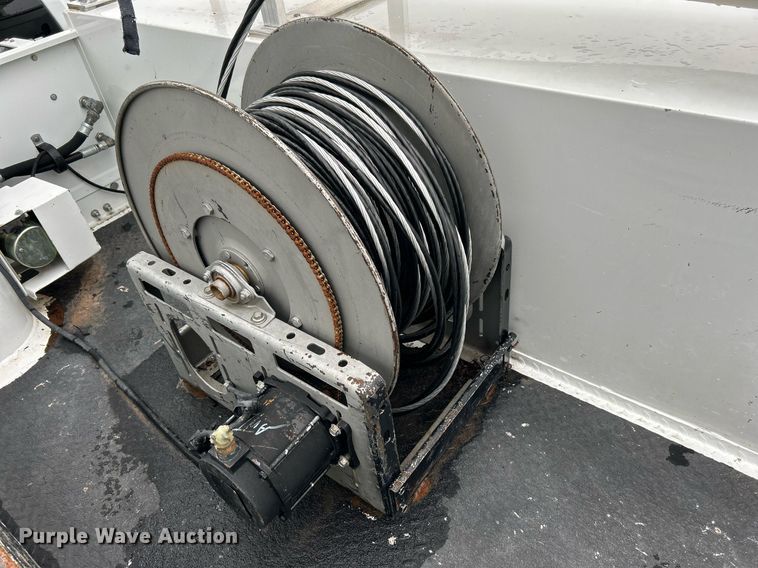 image for item KH9682 2014 Dodge Ram 5500HD bucket truck