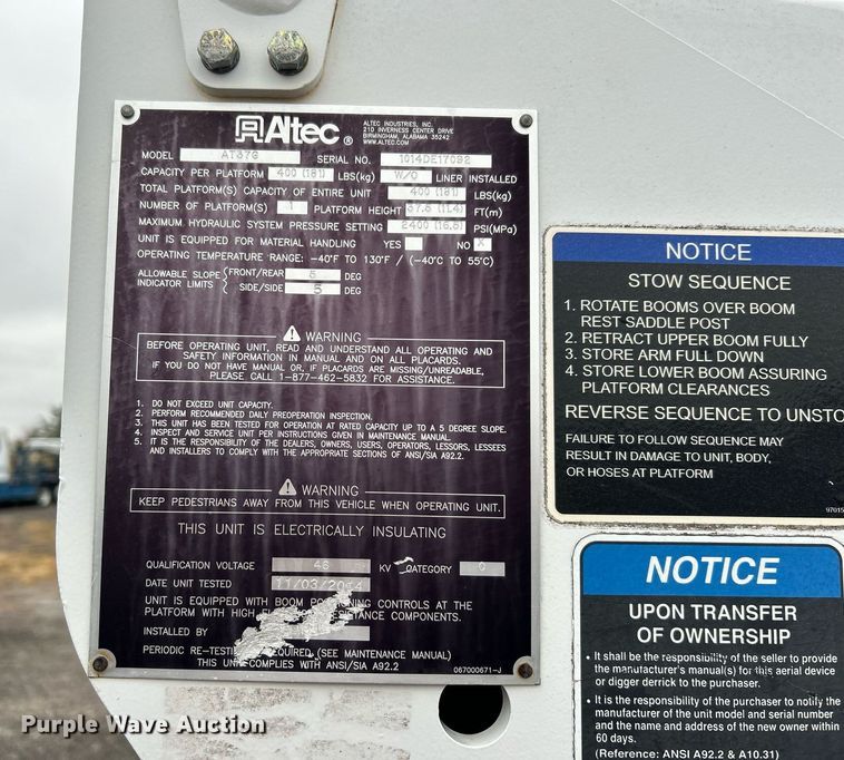 image for item KH9682 2014 Dodge Ram 5500HD bucket truck