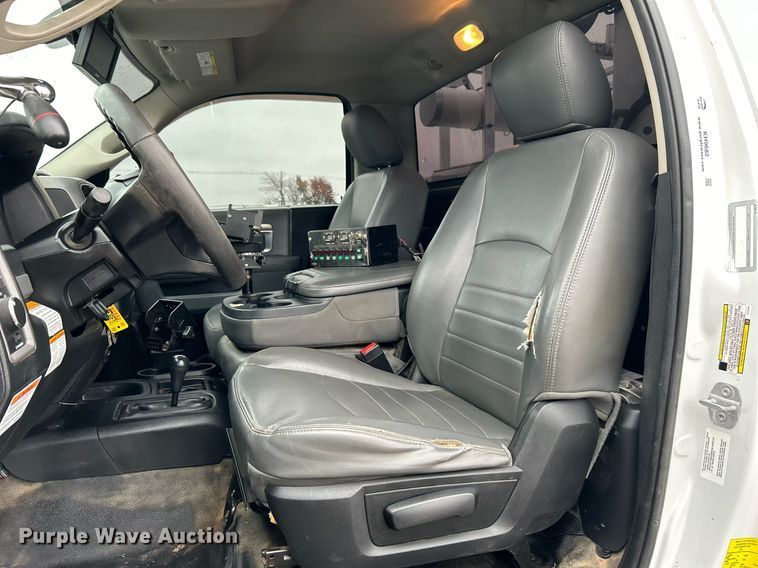 image for item KH9682 2014 Dodge Ram 5500HD bucket truck