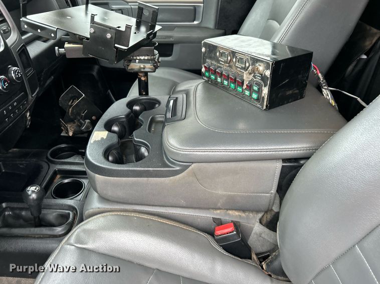 image for item KH9682 2014 Dodge Ram 5500HD bucket truck