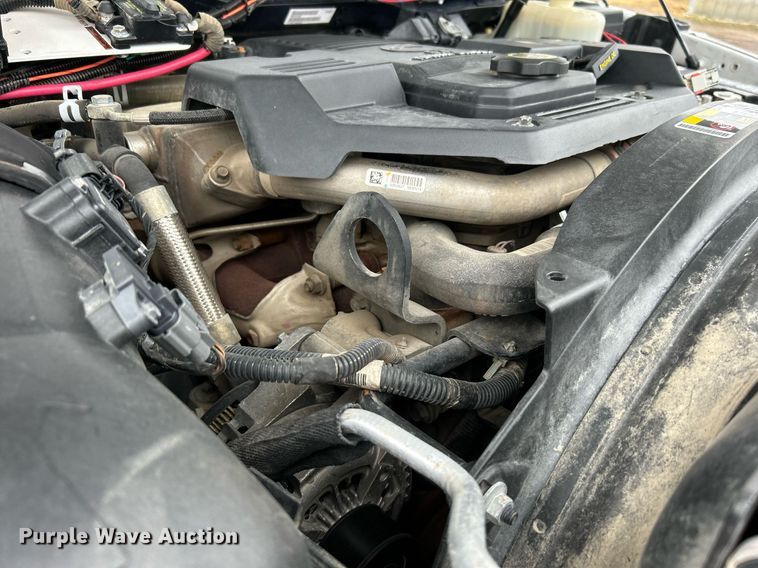 image for item KH9682 2014 Dodge Ram 5500HD bucket truck