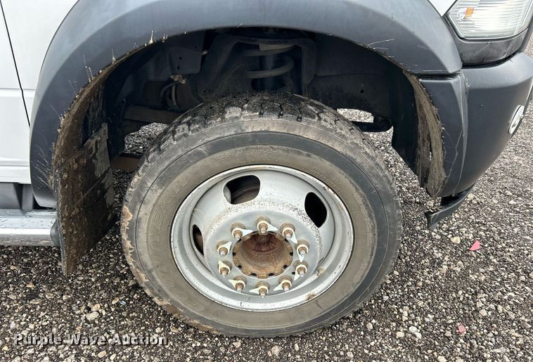 image for item KH9682 2014 Dodge Ram 5500HD bucket truck