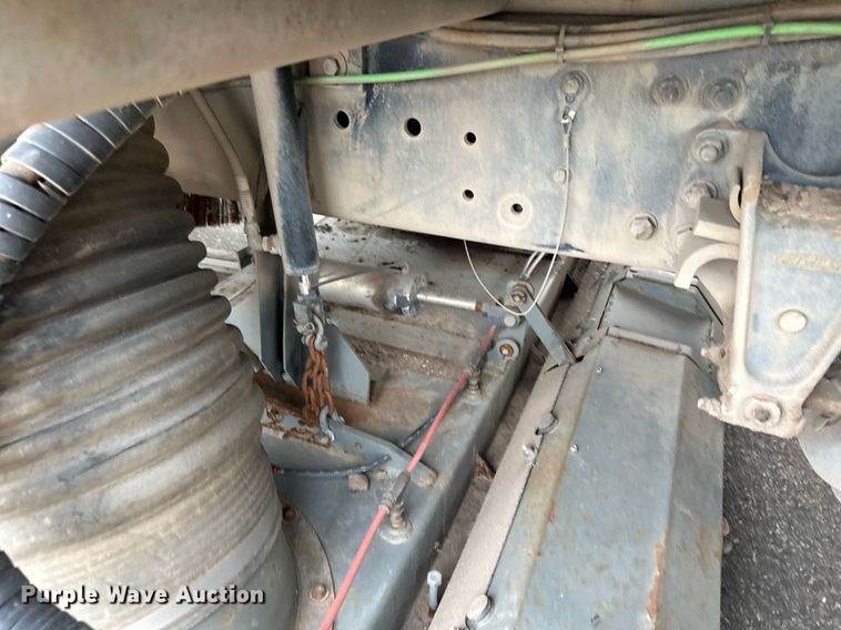 image for item LO9344 Sterling  SC8000 sweeper