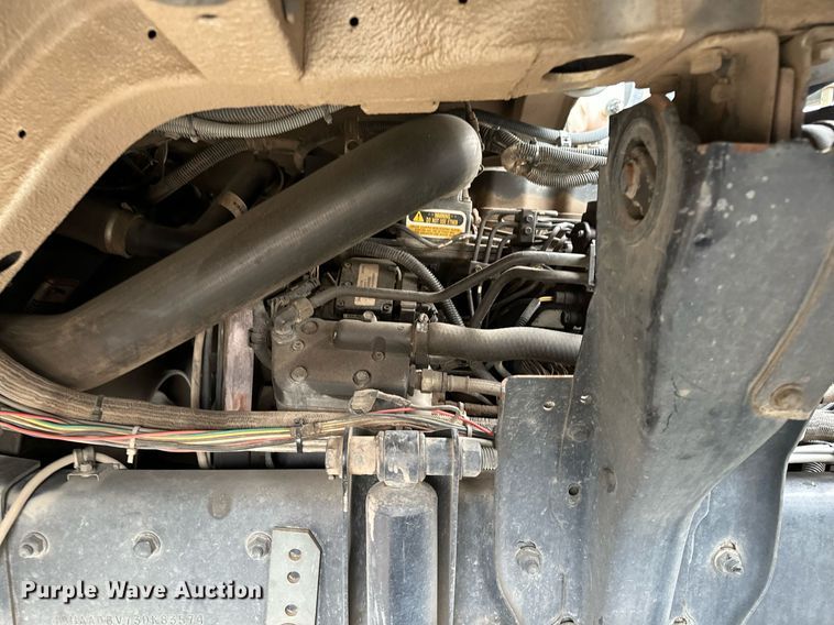 image for item LO9344 Sterling  SC8000 sweeper