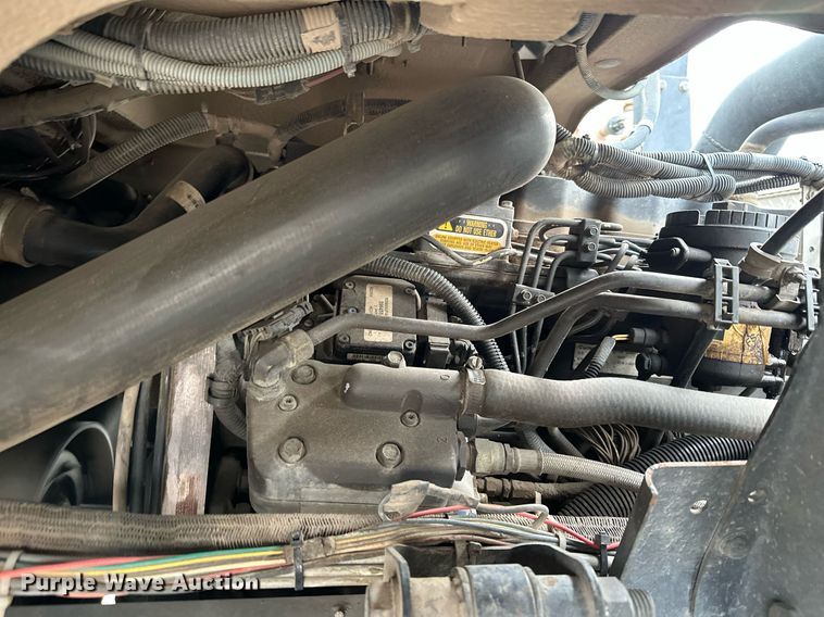 image for item LO9344 Sterling  SC8000 sweeper