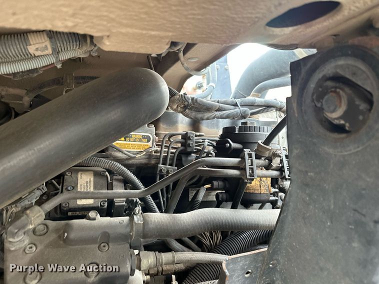 image for item LO9344 Sterling  SC8000 sweeper