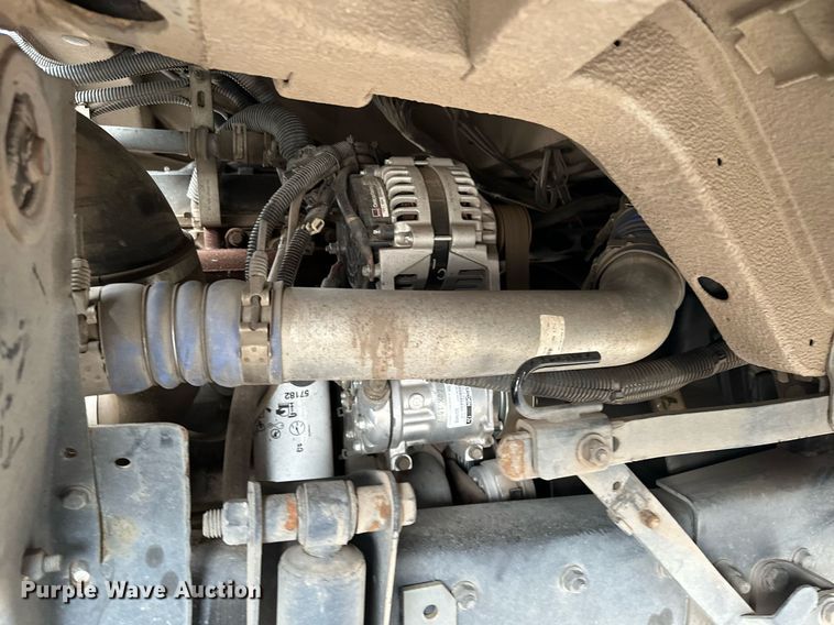 image for item LO9344 Sterling  SC8000 sweeper