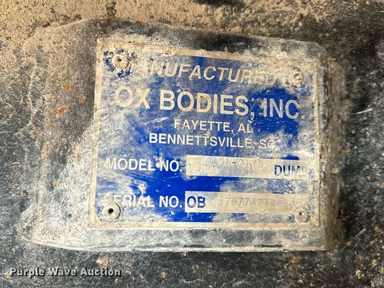 image for item NM9178 2008 Kenworth T800 dump truck