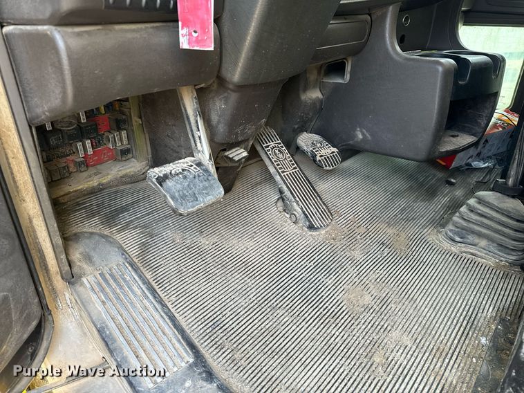 image for item NM9178 2008 Kenworth T800 dump truck