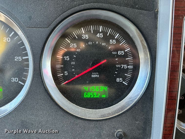 image for item NM9178 2008 Kenworth T800 dump truck