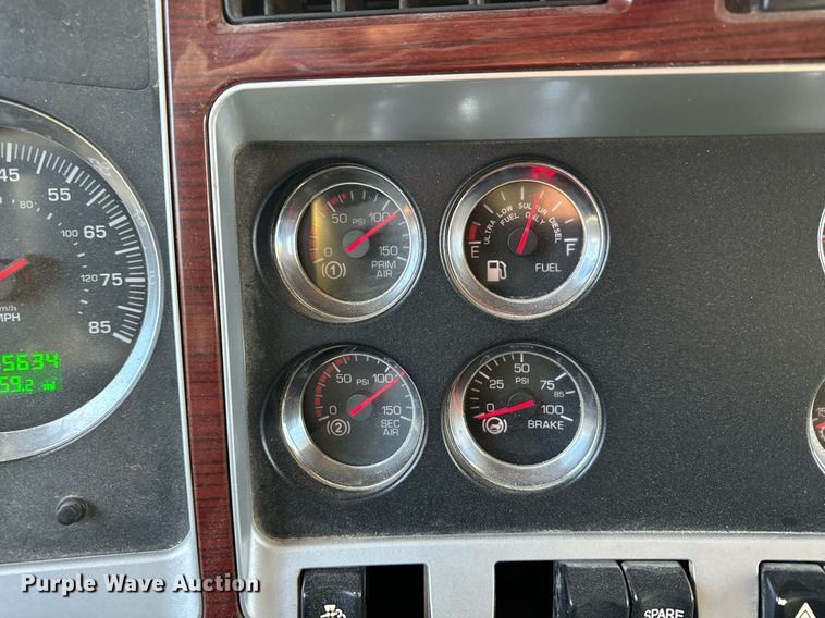 image for item NM9178 2008 Kenworth T800 dump truck