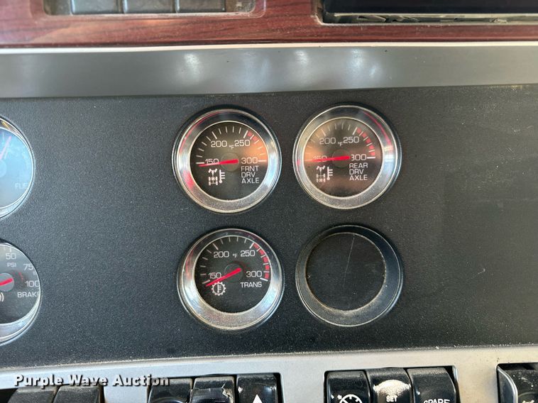 image for item NM9178 2008 Kenworth T800 dump truck