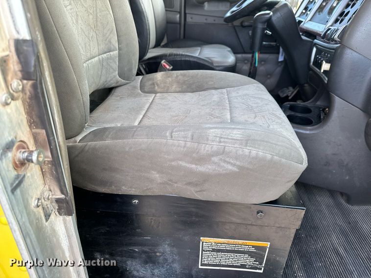 image for item NM9178 2008 Kenworth T800 dump truck