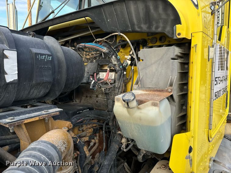 image for item NM9178 2008 Kenworth T800 dump truck