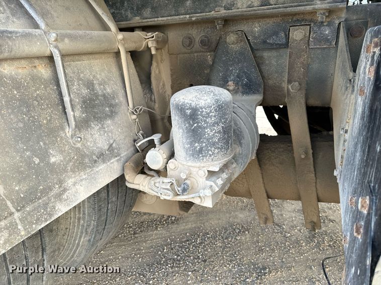 image for item NM9178 2008 Kenworth T800 dump truck