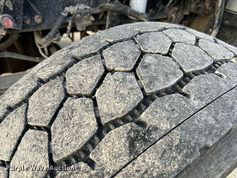 image for item NM9178 2008 Kenworth T800 dump truck