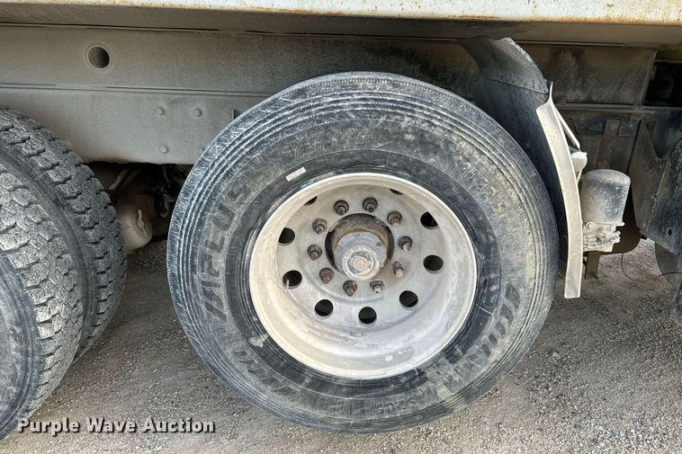 image for item NM9178 2008 Kenworth T800 dump truck