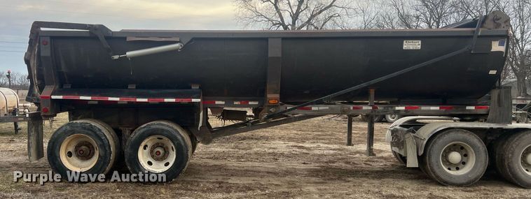 image for item NN9329 1998 Travis end dump trailer