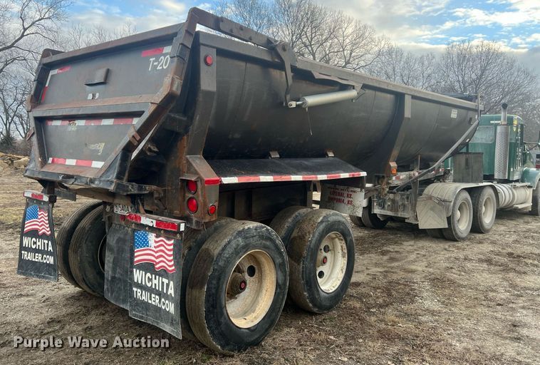 image for item NN9329 1998 Travis end dump trailer