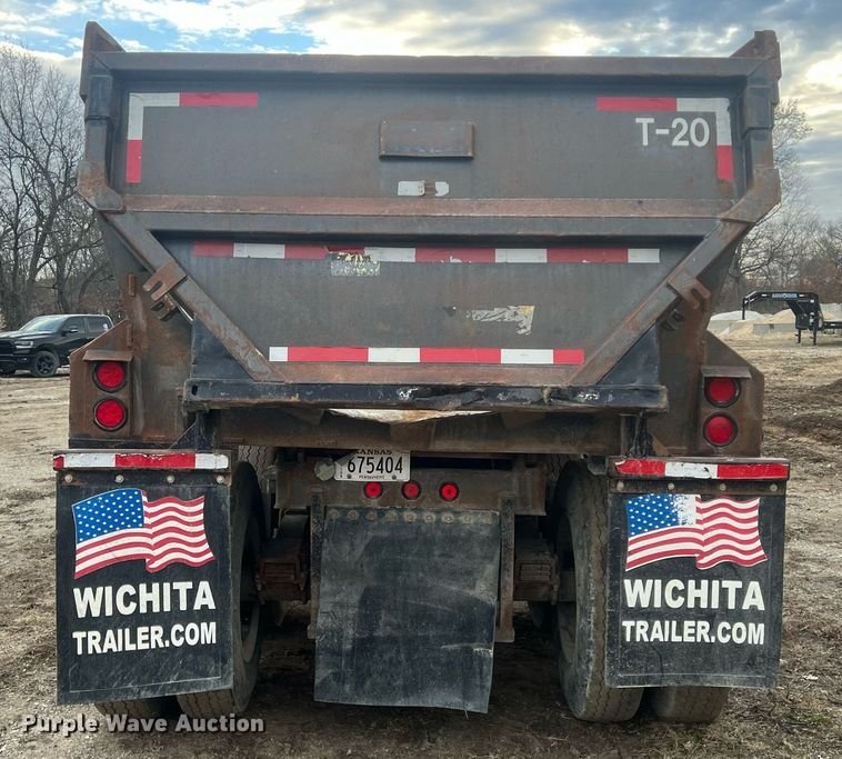 image for item NN9329 1998 Travis end dump trailer