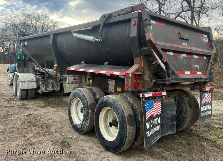 image for item NN9329 1998 Travis end dump trailer