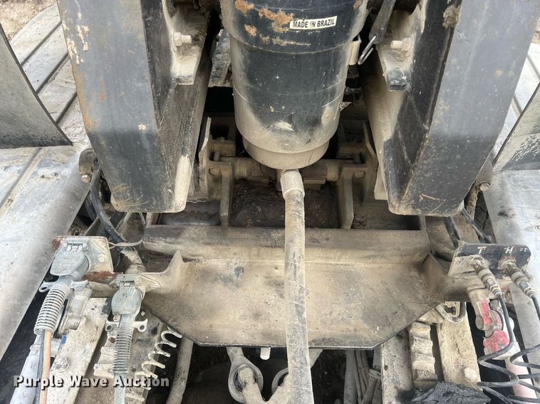 image for item NN9329 1998 Travis end dump trailer