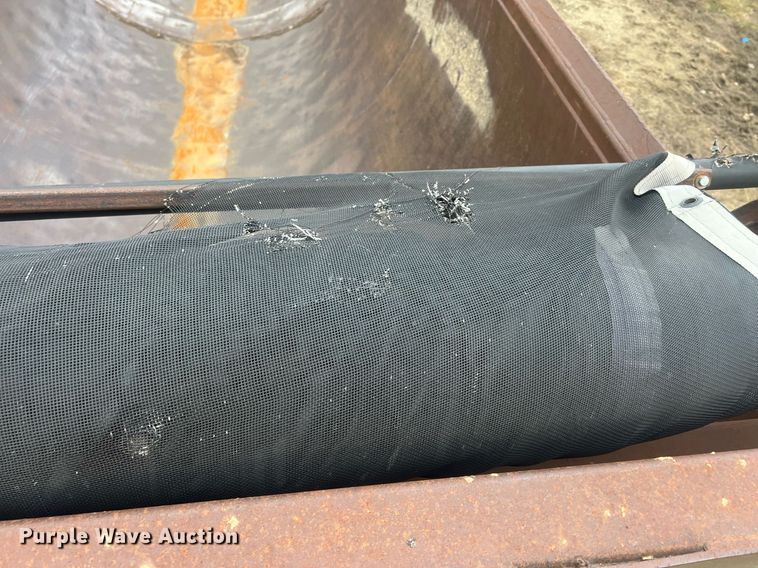 image for item NN9329 1998 Travis end dump trailer