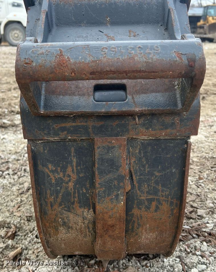 image for item NN9331 (2) Bobcat buckets 