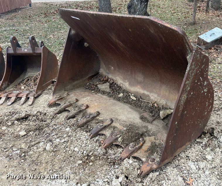 image for item NN9333 80" W wheel loader bucket