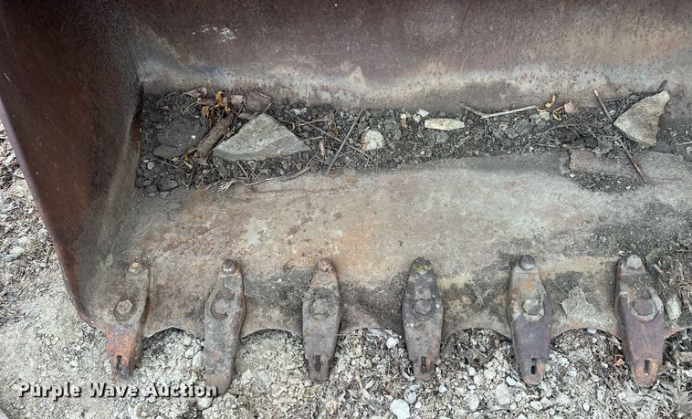 image for item NN9333 80" W wheel loader bucket