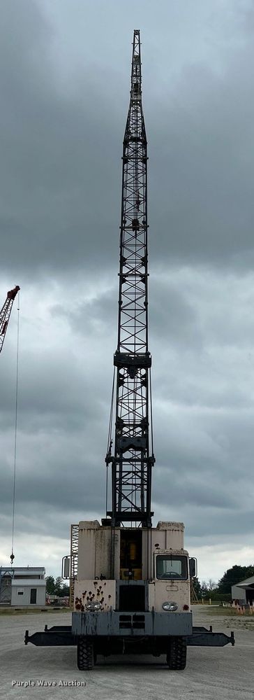 image for item OK9732 1973 P&H 650ATC  crane