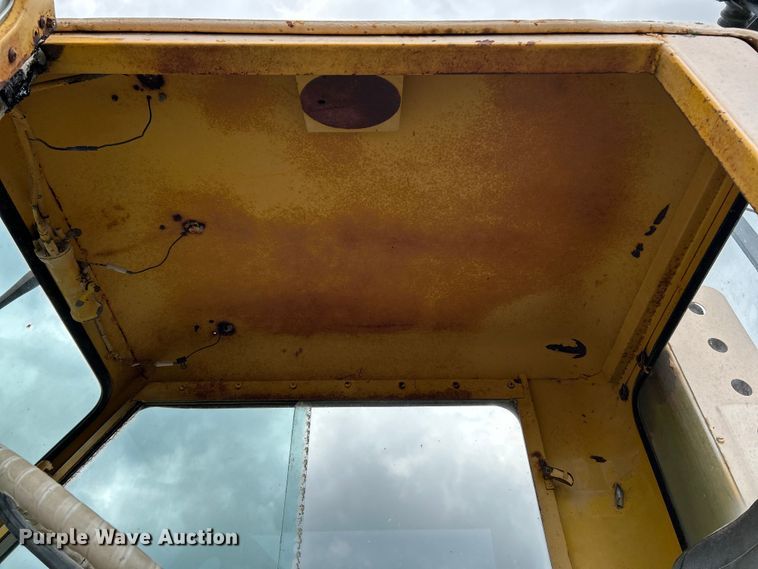 image for item OK9732 1973 P&H 650ATC  crane