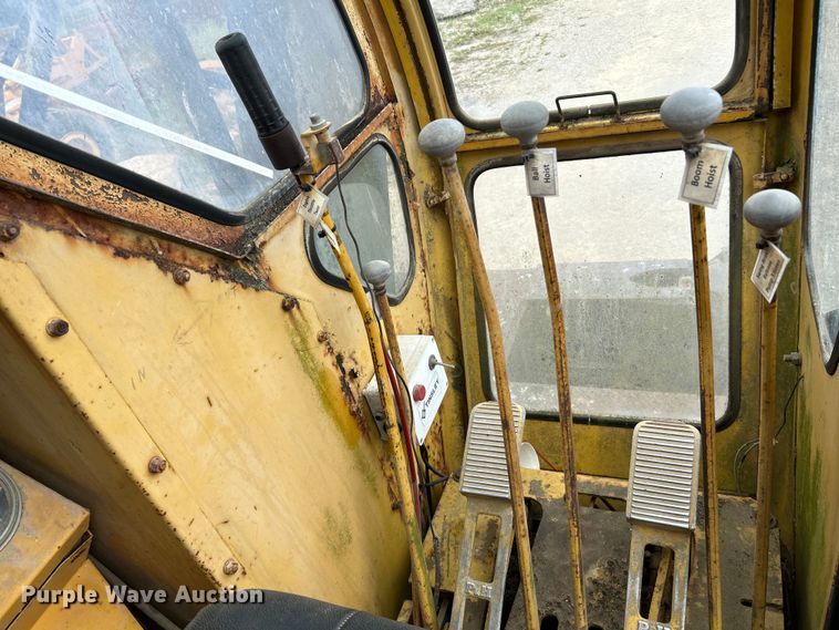 image for item OK9732 1973 P&H 650ATC  crane