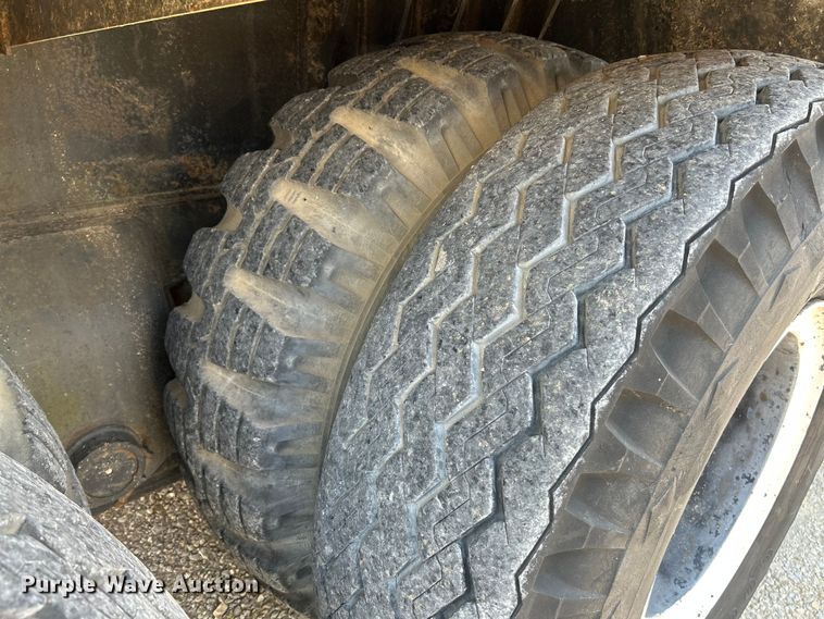 image for item OK9732 1973 P&H 650ATC  crane