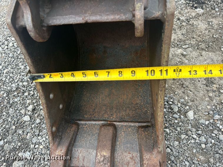 image for item OM9196 2005 John Deere 17 ZTS  mini excavator