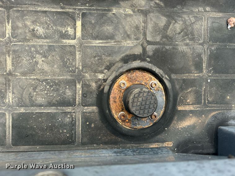 image for item OM9196 2005 John Deere 17 ZTS  mini excavator