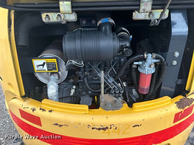 image for item OM9196 2005 John Deere 17 ZTS  mini excavator