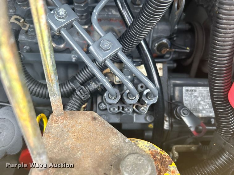 image for item OM9196 2005 John Deere 17 ZTS  mini excavator