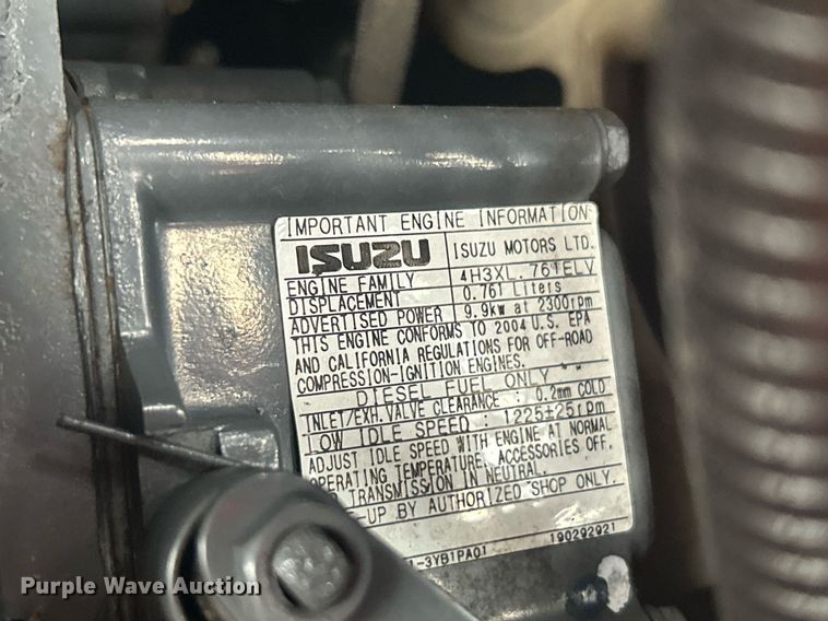 image for item OM9196 2005 John Deere 17 ZTS  mini excavator