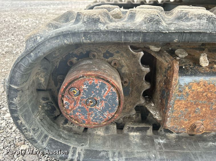 image for item OM9196 2005 John Deere 17 ZTS  mini excavator