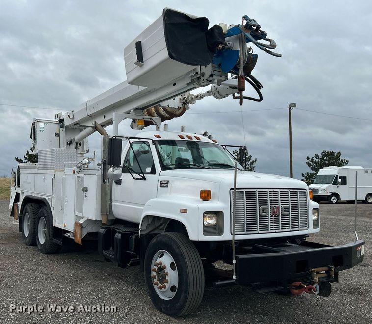 image for item OM9199 1998 GMC C8500 digger derrick truck