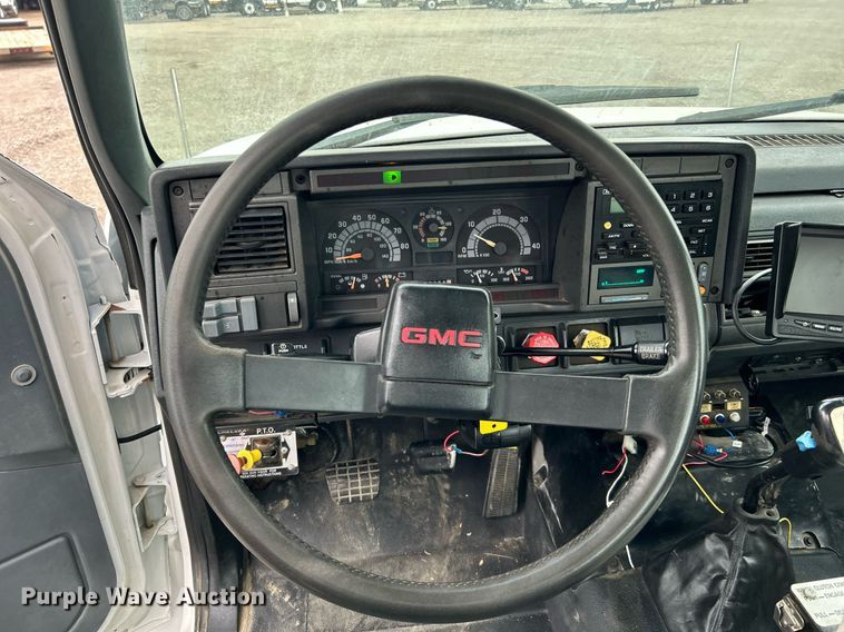 image for item OM9199 1998 GMC C8500 digger derrick truck