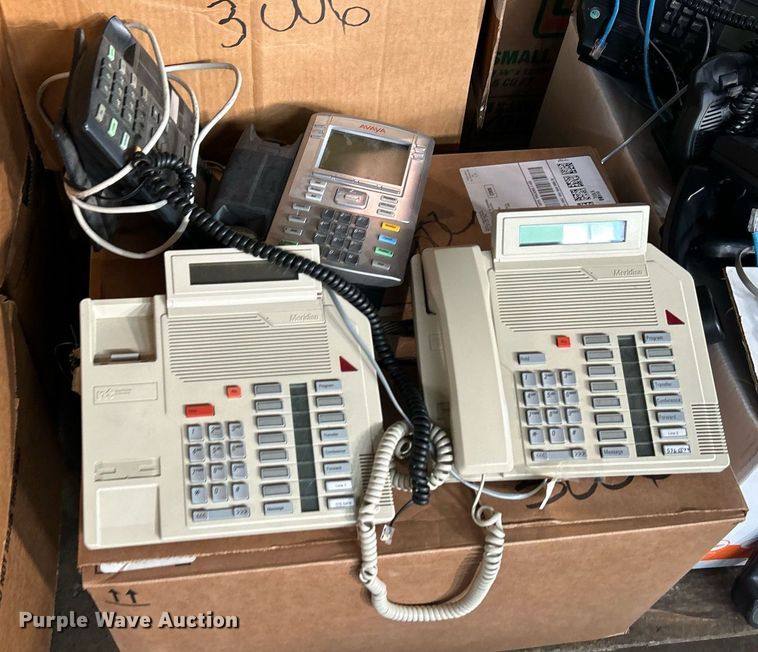 image for item DN0618 (3) pallets of phones