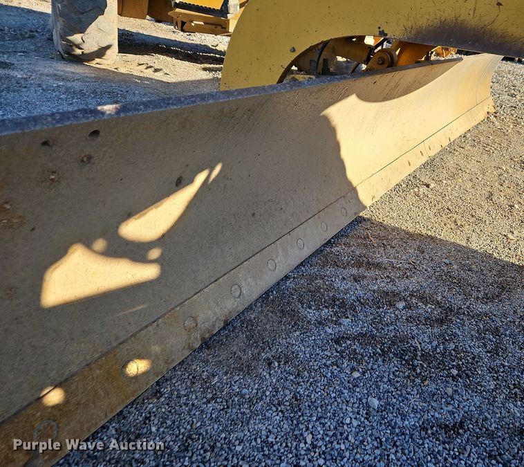 image for item DN7159 2010 Caterpillar 12M  motor grader