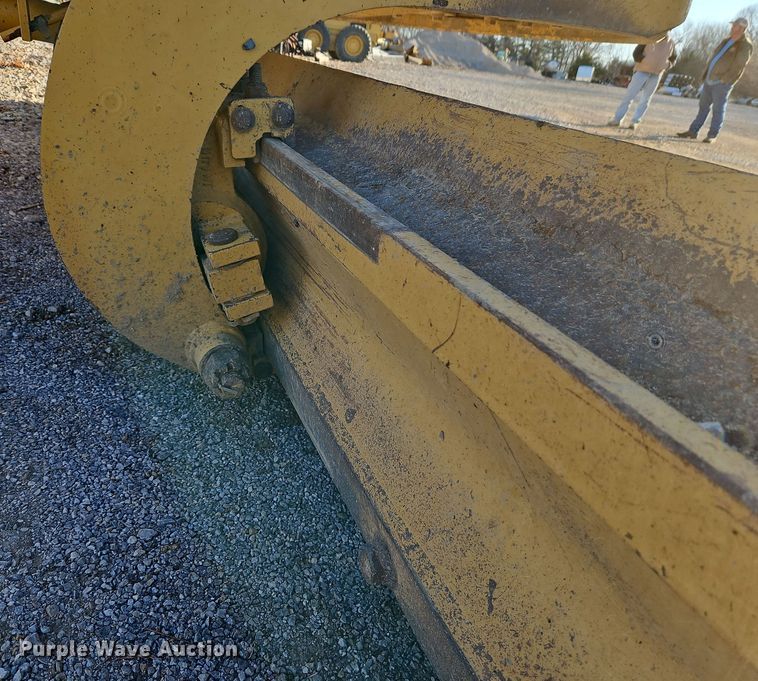 image for item DN7159 2010 Caterpillar 12M  motor grader