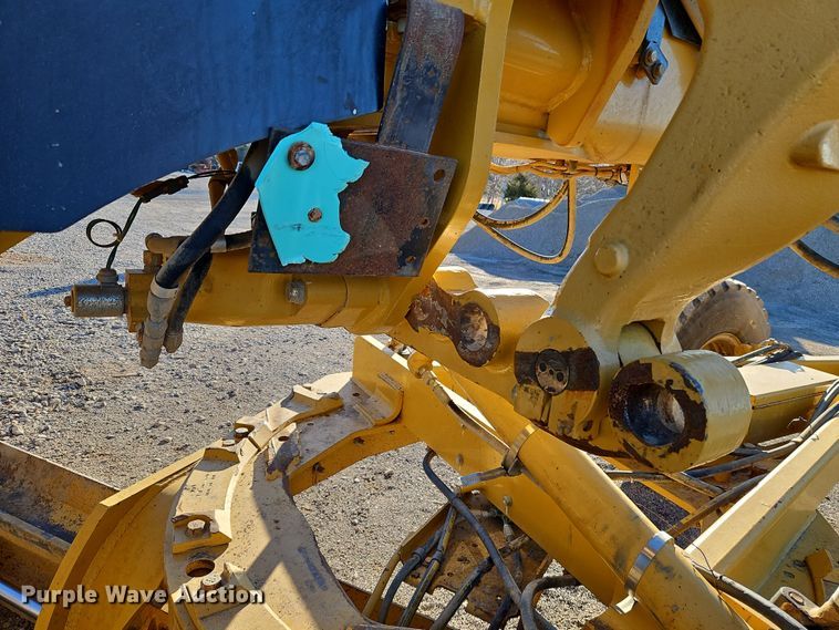 image for item DN7159 2010 Caterpillar 12M  motor grader